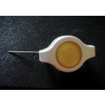 BROCHE 5 CON OBJETO DESECHADO