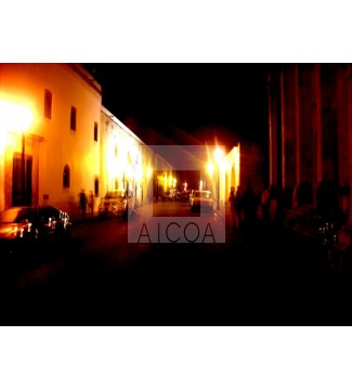 Luz En La Avenida