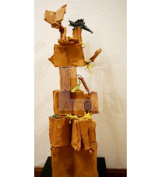 ARBOL DE LIBROS Y VISITANTES
